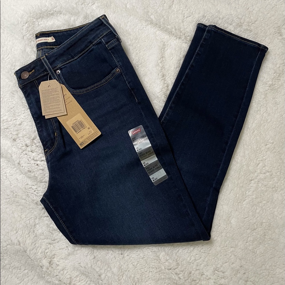 Levi’s 721 High Rise Ankle Skinny Jeans NWT